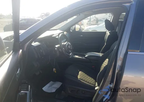 2022 Nissan Pathfinder Sv 2Wd z USA, uszkodzony, nr VIN 5N1DR3BA5NC258921